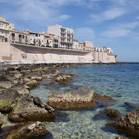 公寓 Alma Ortigiapart